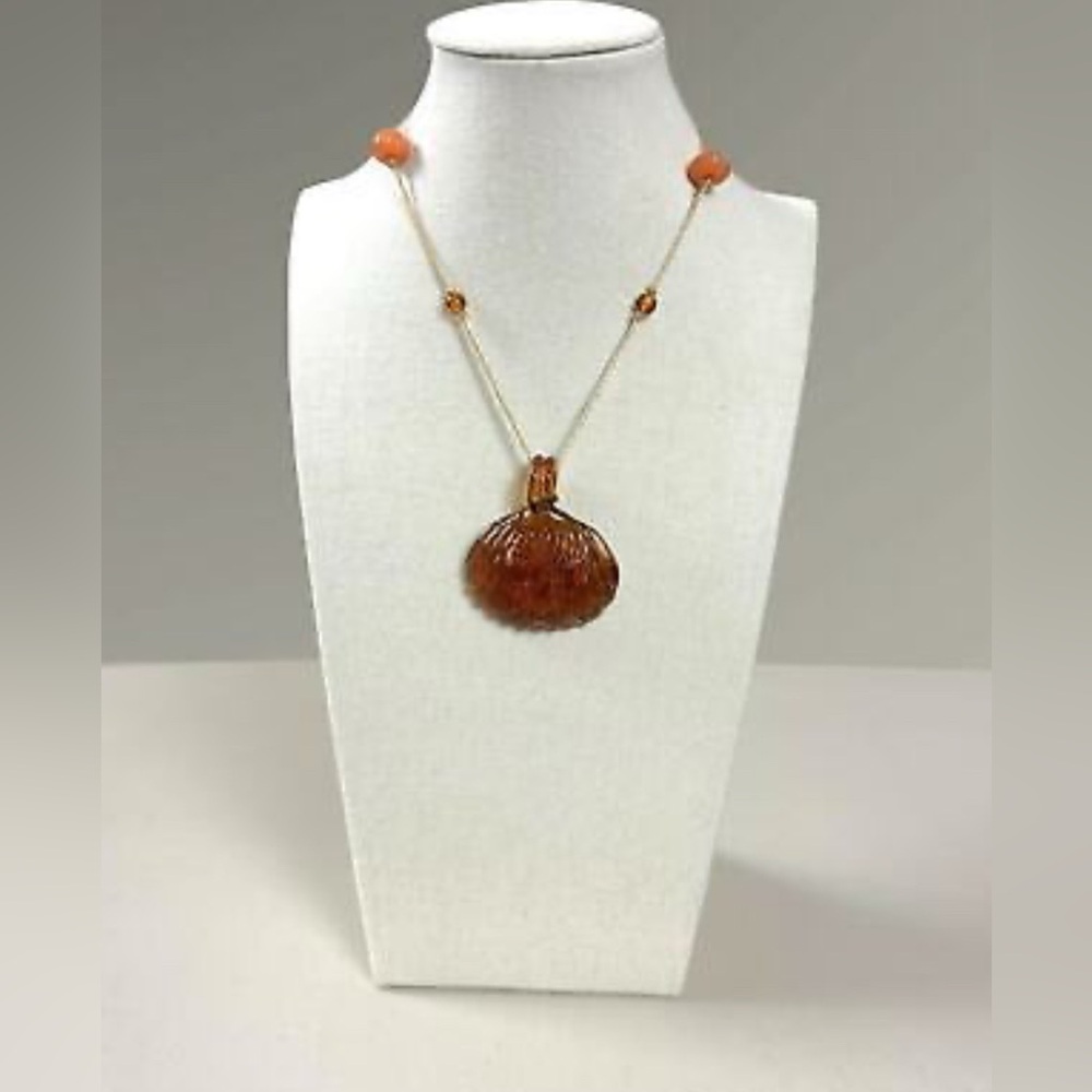 NWT Free People Amber Glass Shell Pendant Necklace